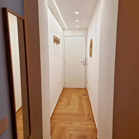Maison Tarante 3* نابولي