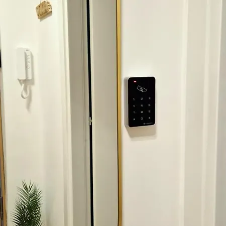 Πανσιόν Maison Tarante Νάπολη